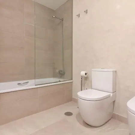 דירה Miramar Luxury 2 Bedroom Freshapartments מאלגה